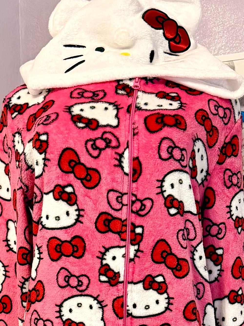Others Follow Pink Hello Kitty Fleece One-Piece Pajama with White Hood